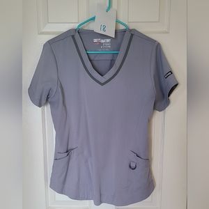 Grey's Anatomy women's scrub top Size Medium, light gray